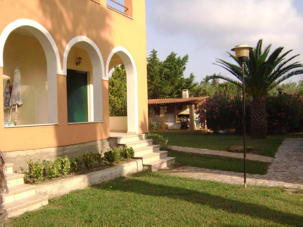 Irini Apartments And Studios Kavos Exterior photo