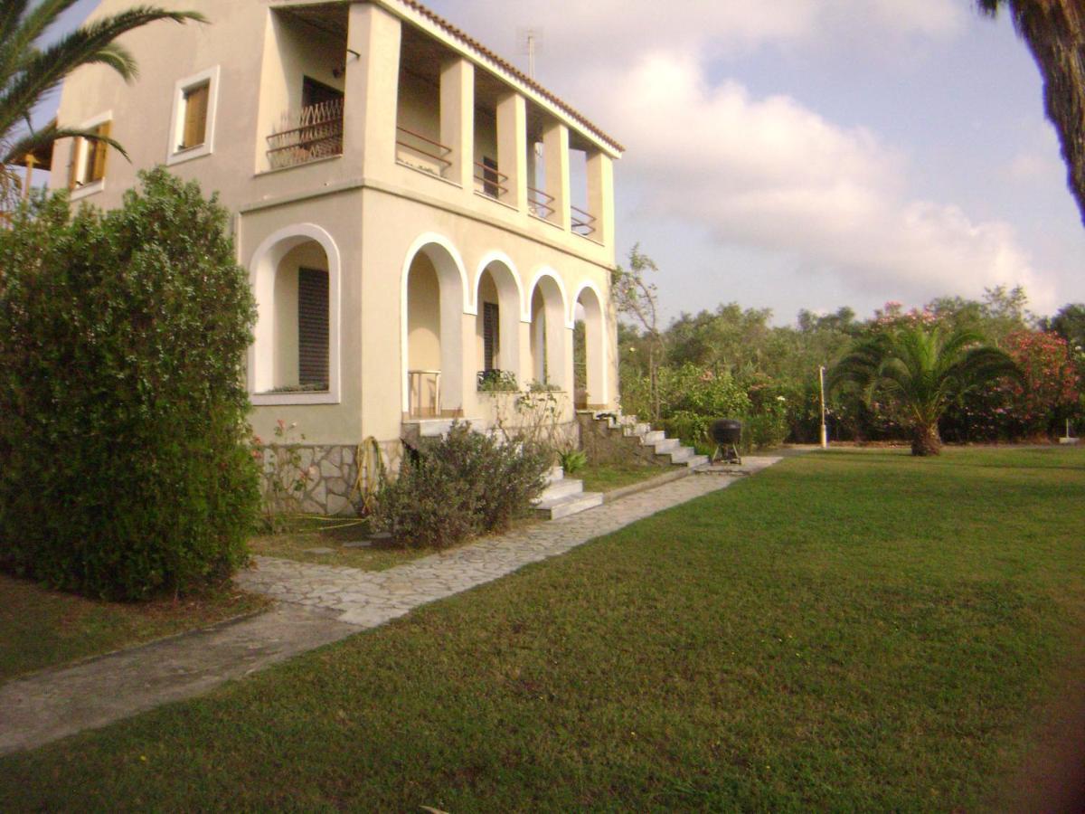 Irini Apartments And Studios Kavos Exterior photo