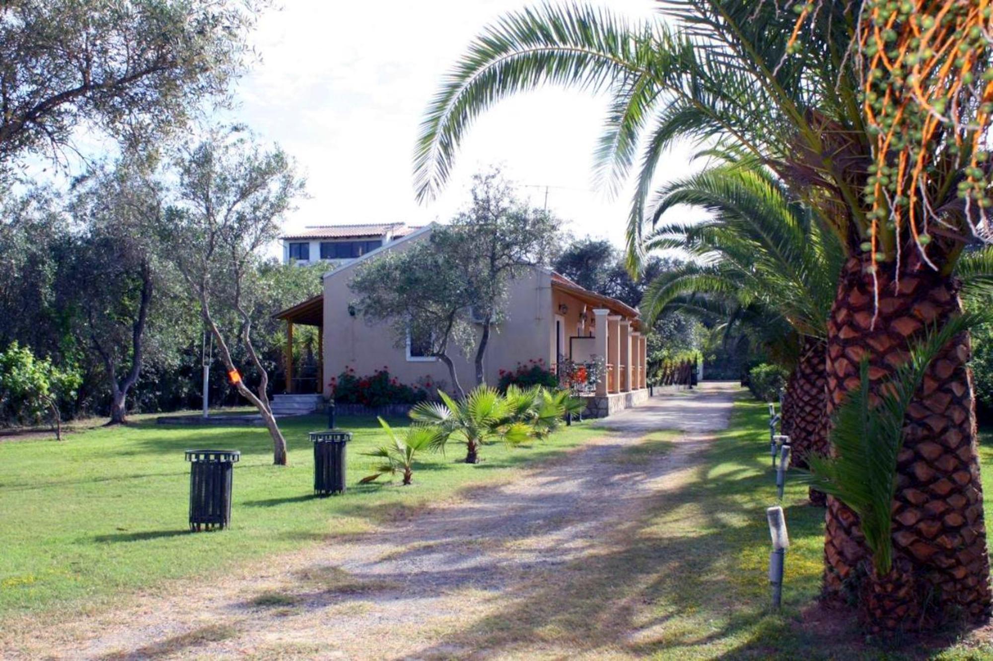 Irini Apartments And Studios Kavos Exterior photo