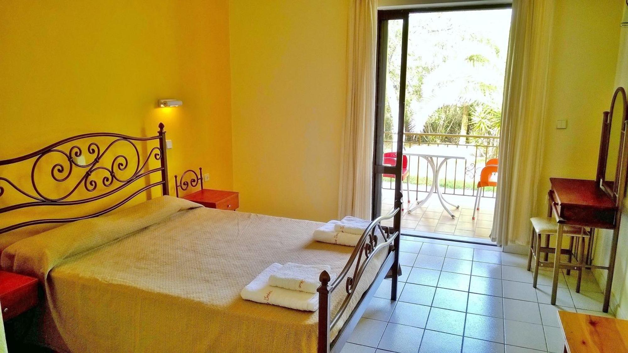 Irini Apartments And Studios Kavos Exterior photo